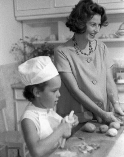 Cooking Lessons From My Mom and Grandmother