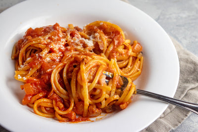 Pasta with Pancetta and Tomato Sauce (Pasta all'Amatriciana)