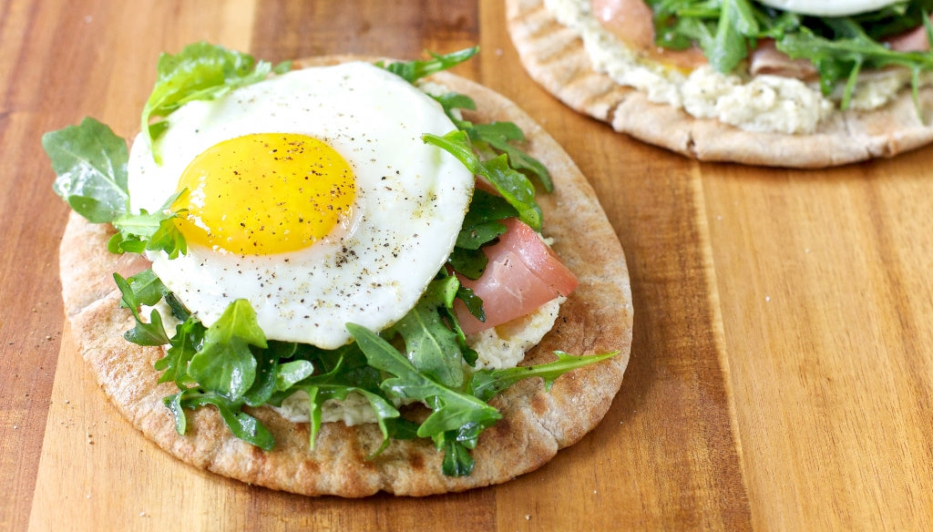 Crispy Breakfast Pita with Prosciutto