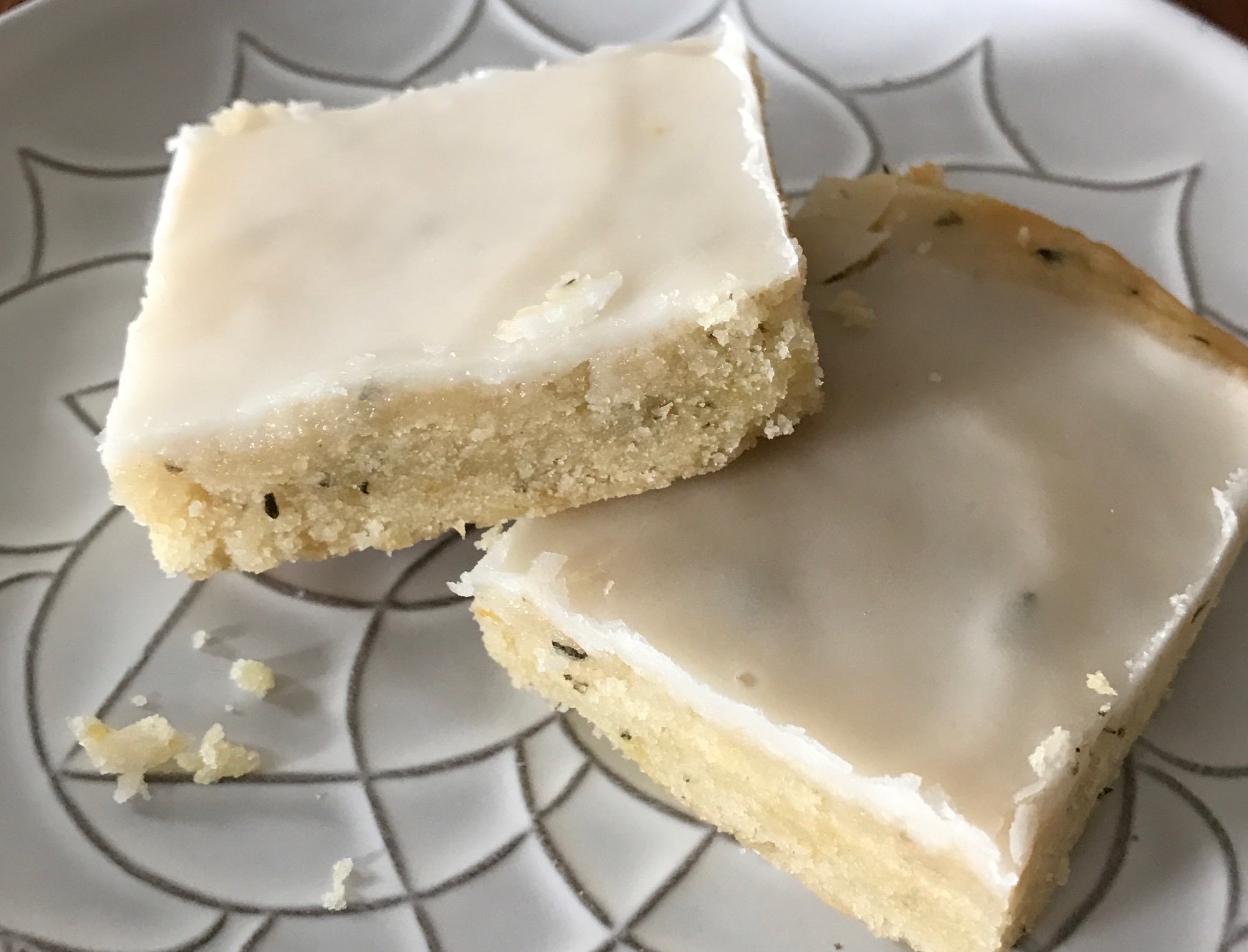 New & Improved Lemon Thyme Bars