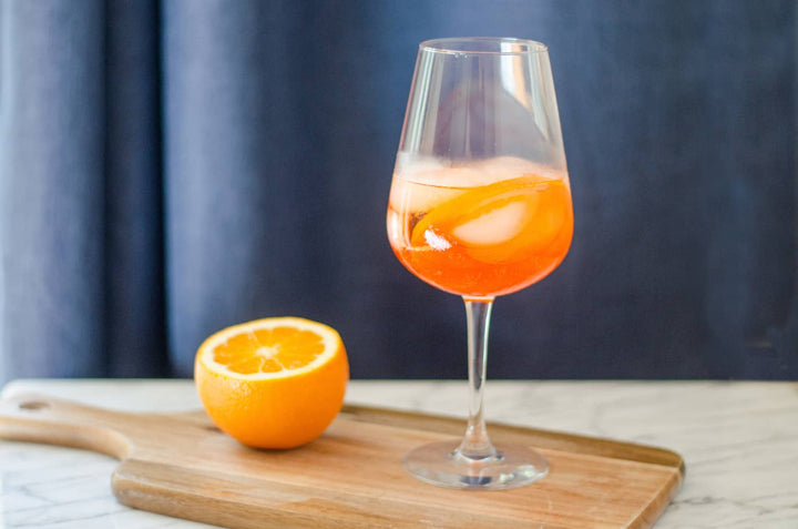 Aperol Spritz, Credit: Elizabeth Newman