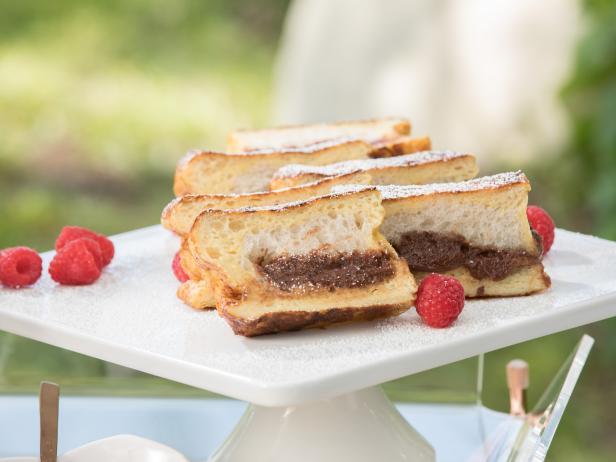 Chocolate Cheesecake-Stuffed French Toast, Credit: Food Network