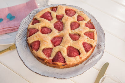 Summery Strawberry Cake, Credit: Food Network