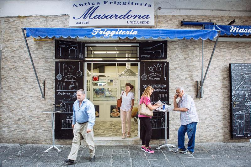 Trying Napoli's Famous Antica Pizza Fritta