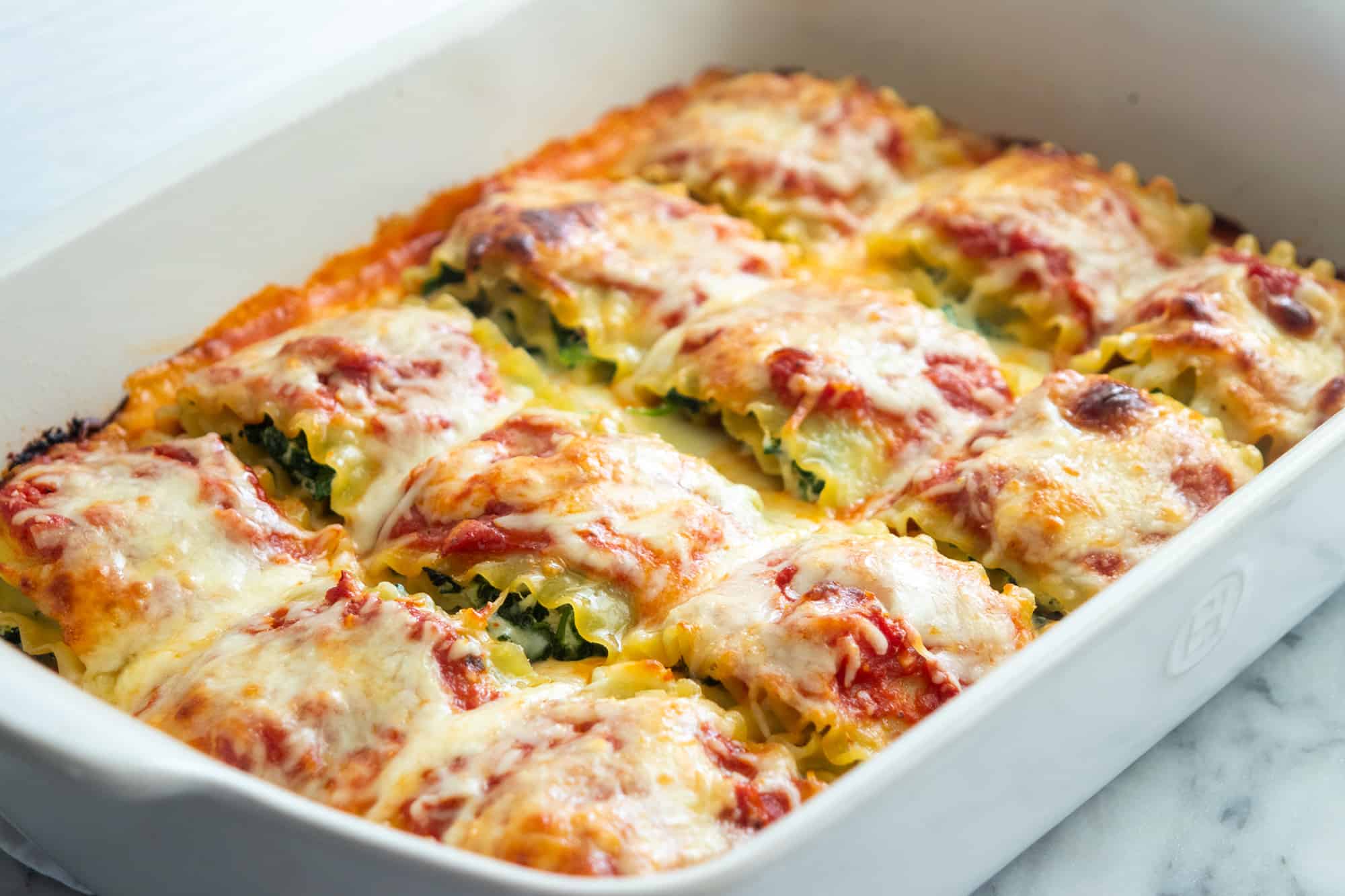 Giada's Essential Italian Dishes: Lasagna Rolls