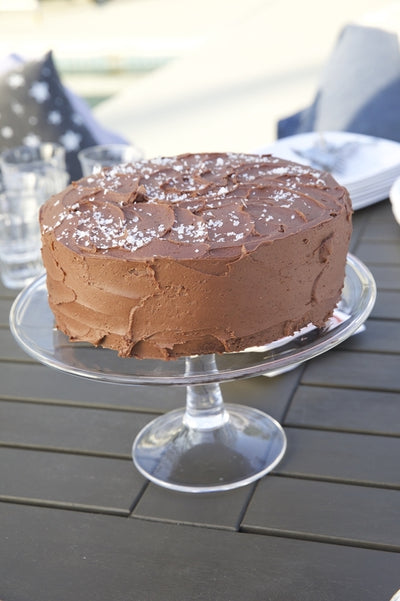 Salted Chocolate Cake, Credit: Food Network