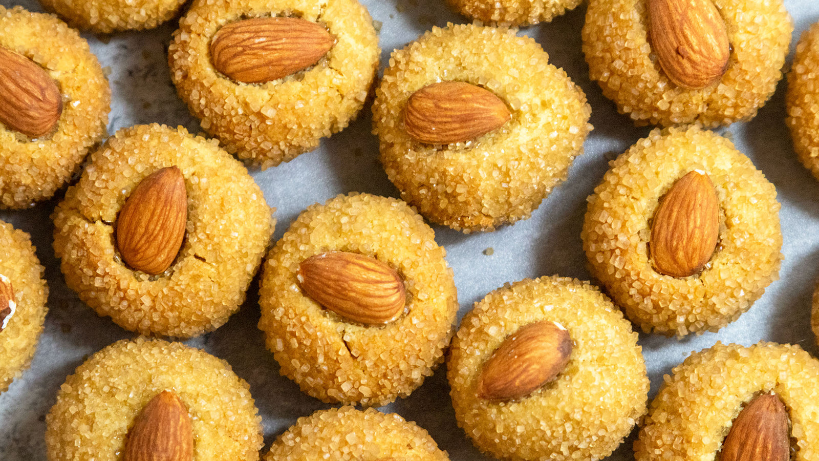 Apulian Almond Cookies