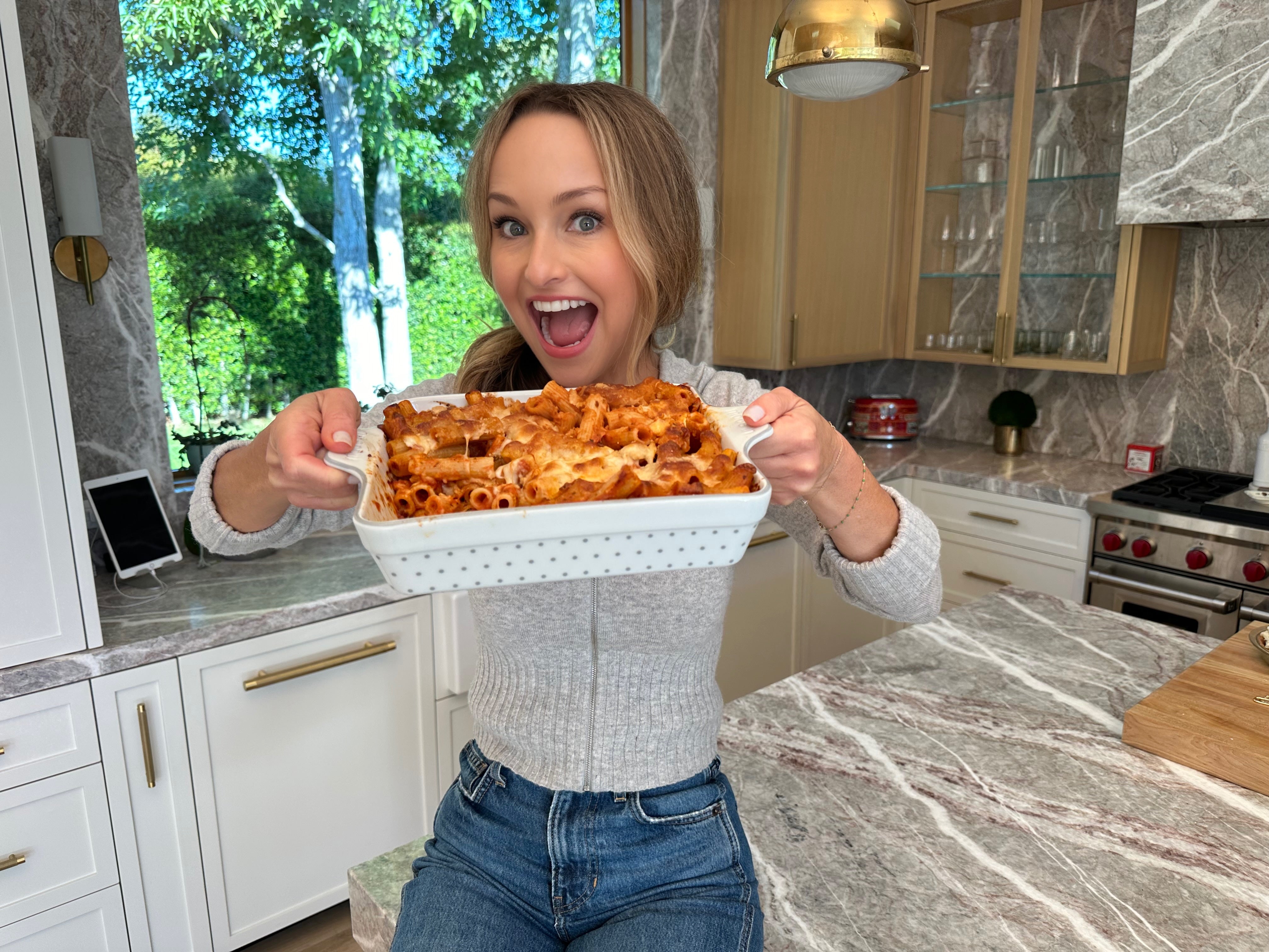 Giadzy Computer Giada's Baked Ziti Video – Giadzy