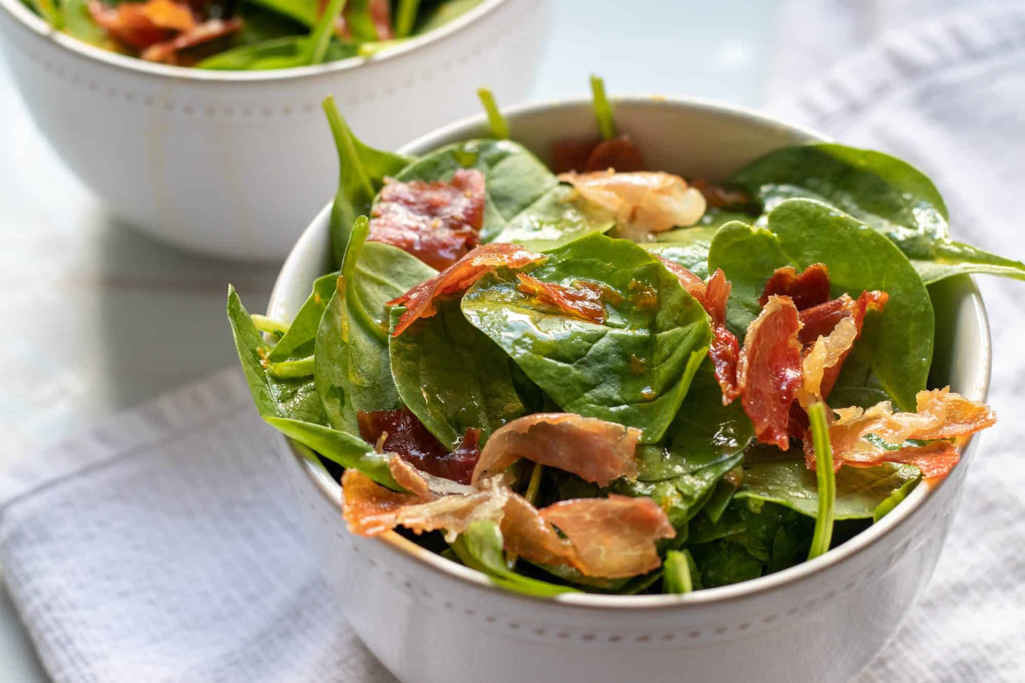 Spinach Salad with Orange Vinaigrette, Credit: Elizabeth Newman