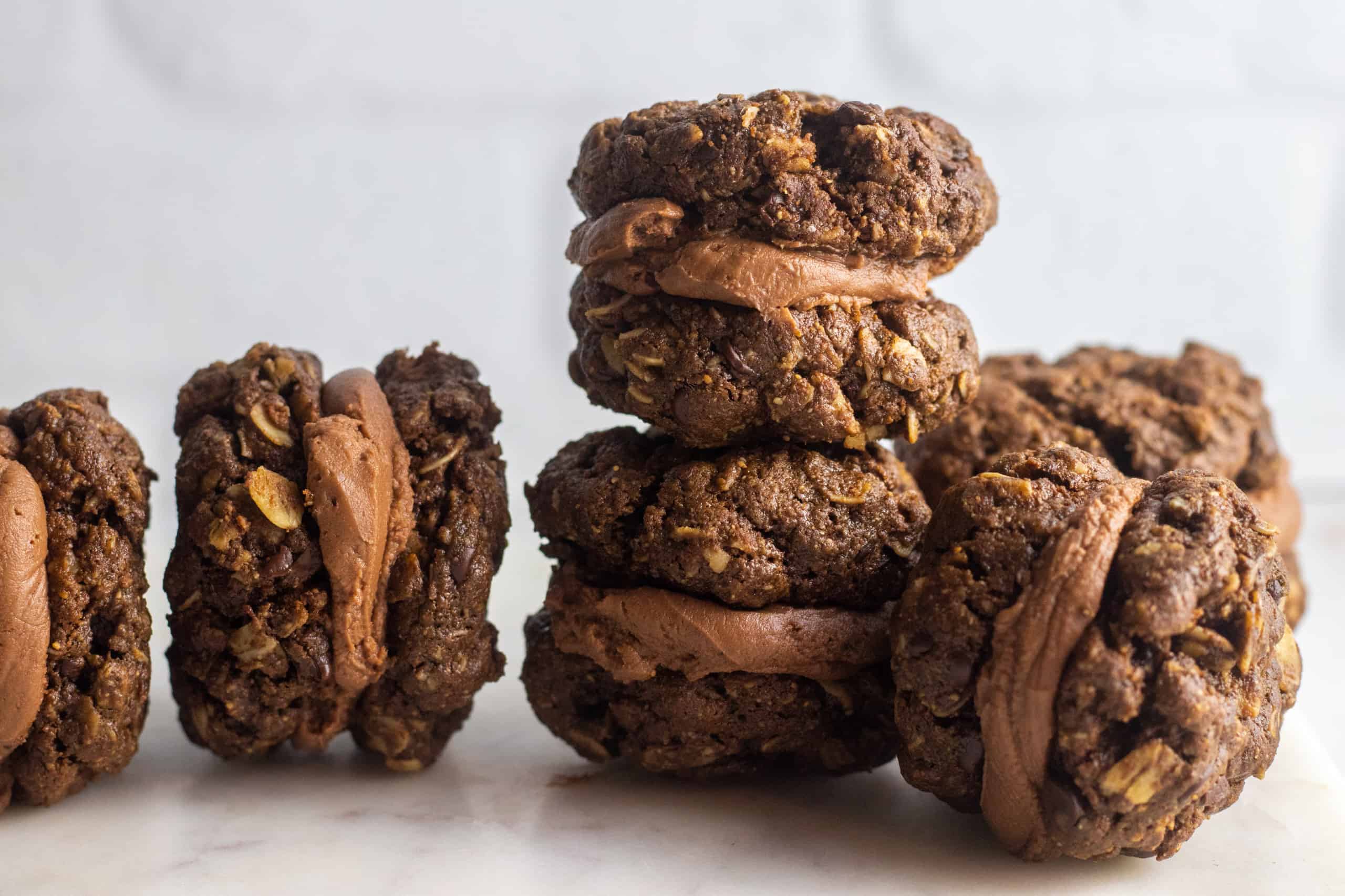 Chocolate Almond Sandwich Cookies, Credit: 1086477