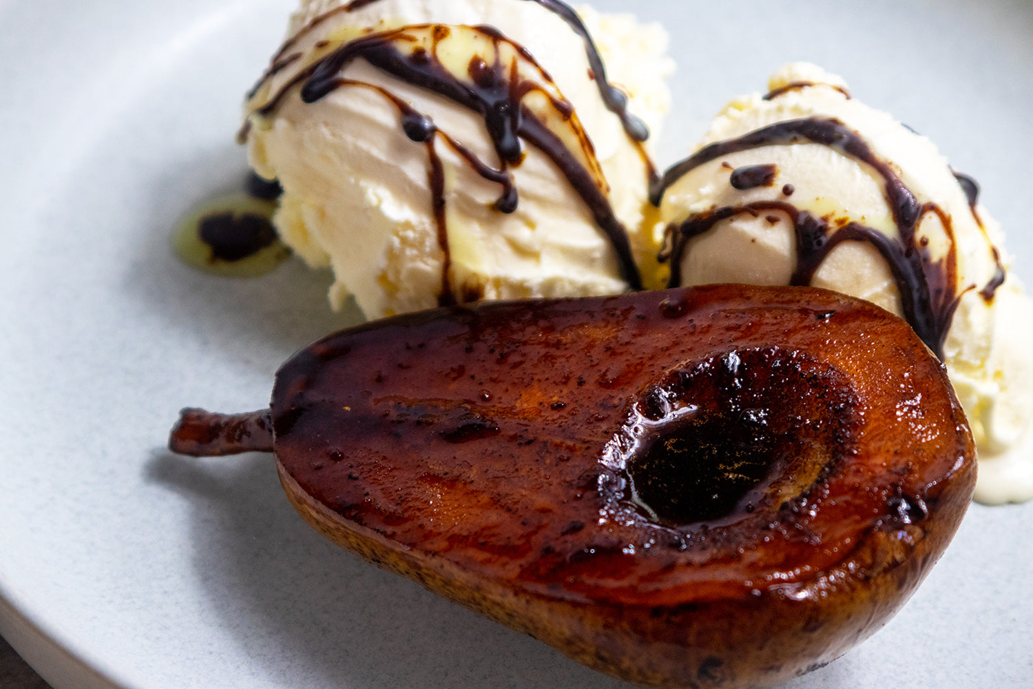 balsamic roasted pears