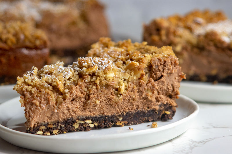 Chocolate-Almond Cheesecake, Credit: Elizabeth Newman