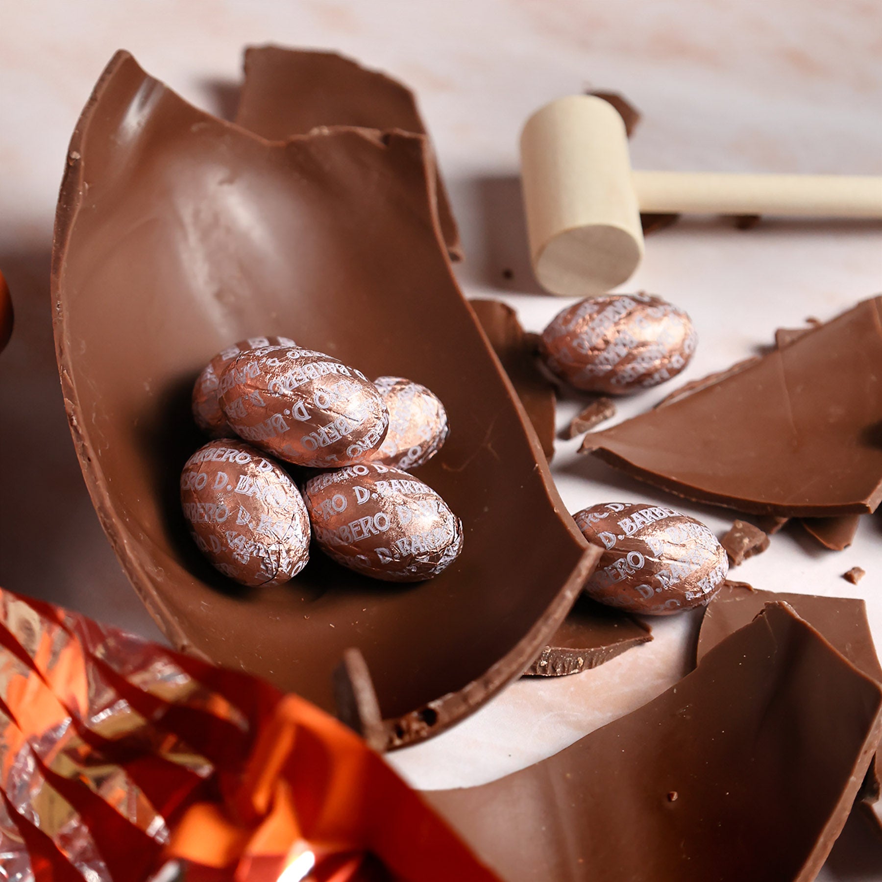 Giadzy milk chocolate egg