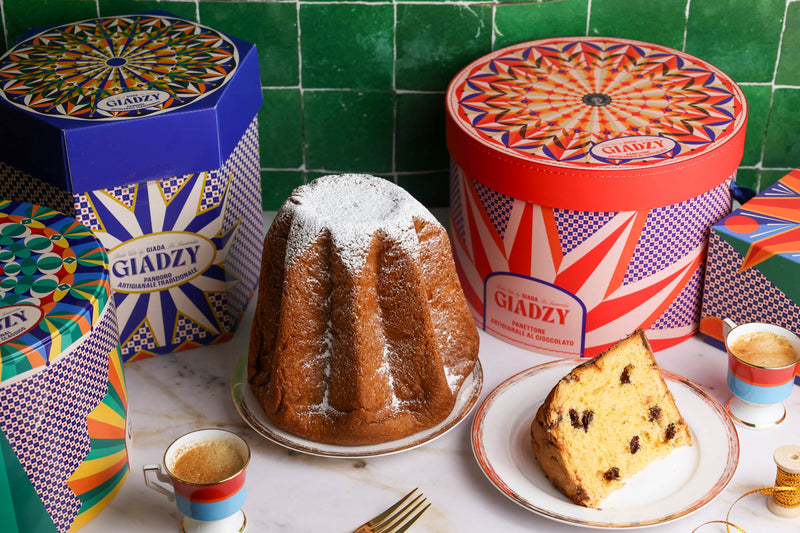 All About Pandoro, the Other Italian Christmas Cake