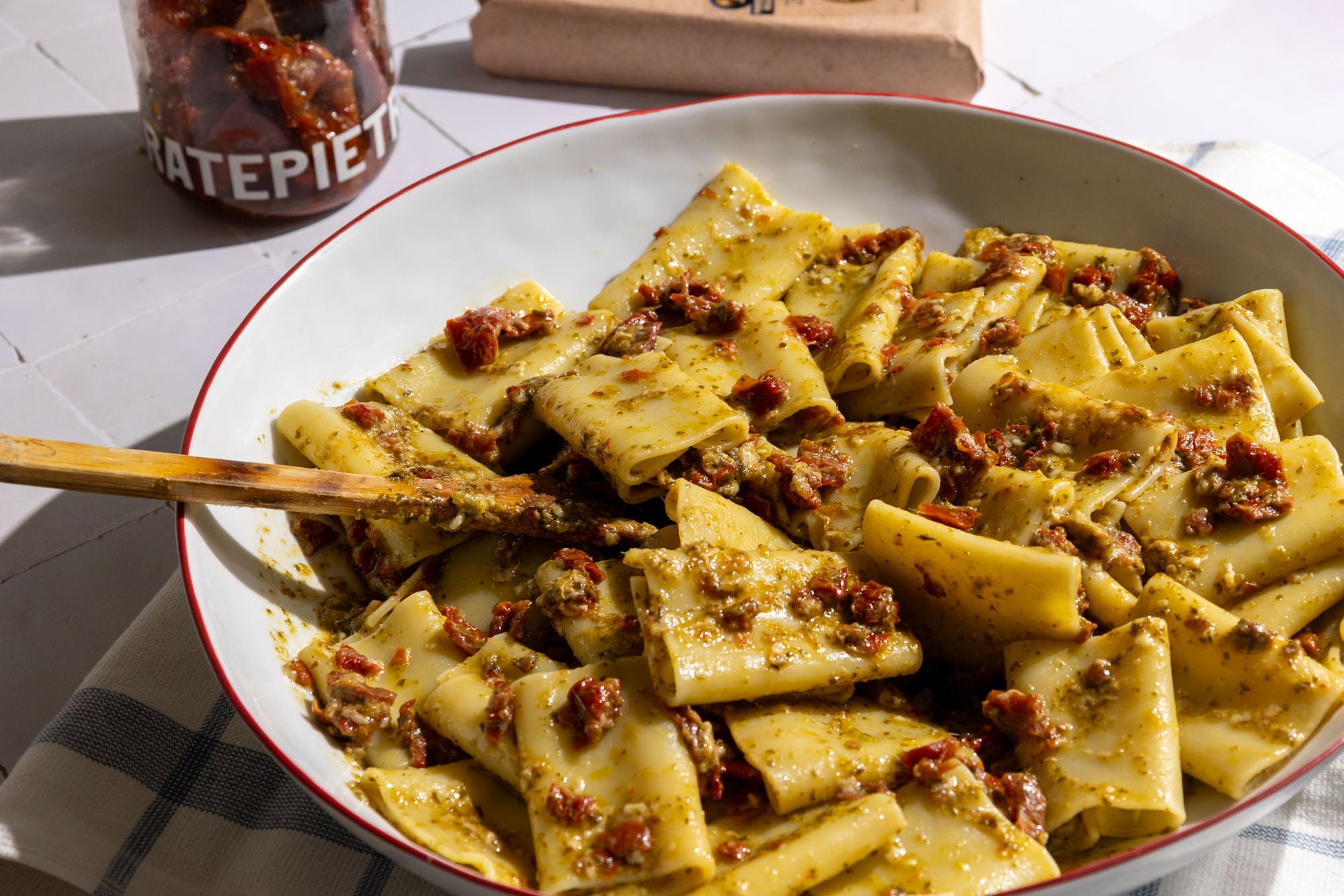 Perfect Pesto & Sun-Dried Tomato Pasta