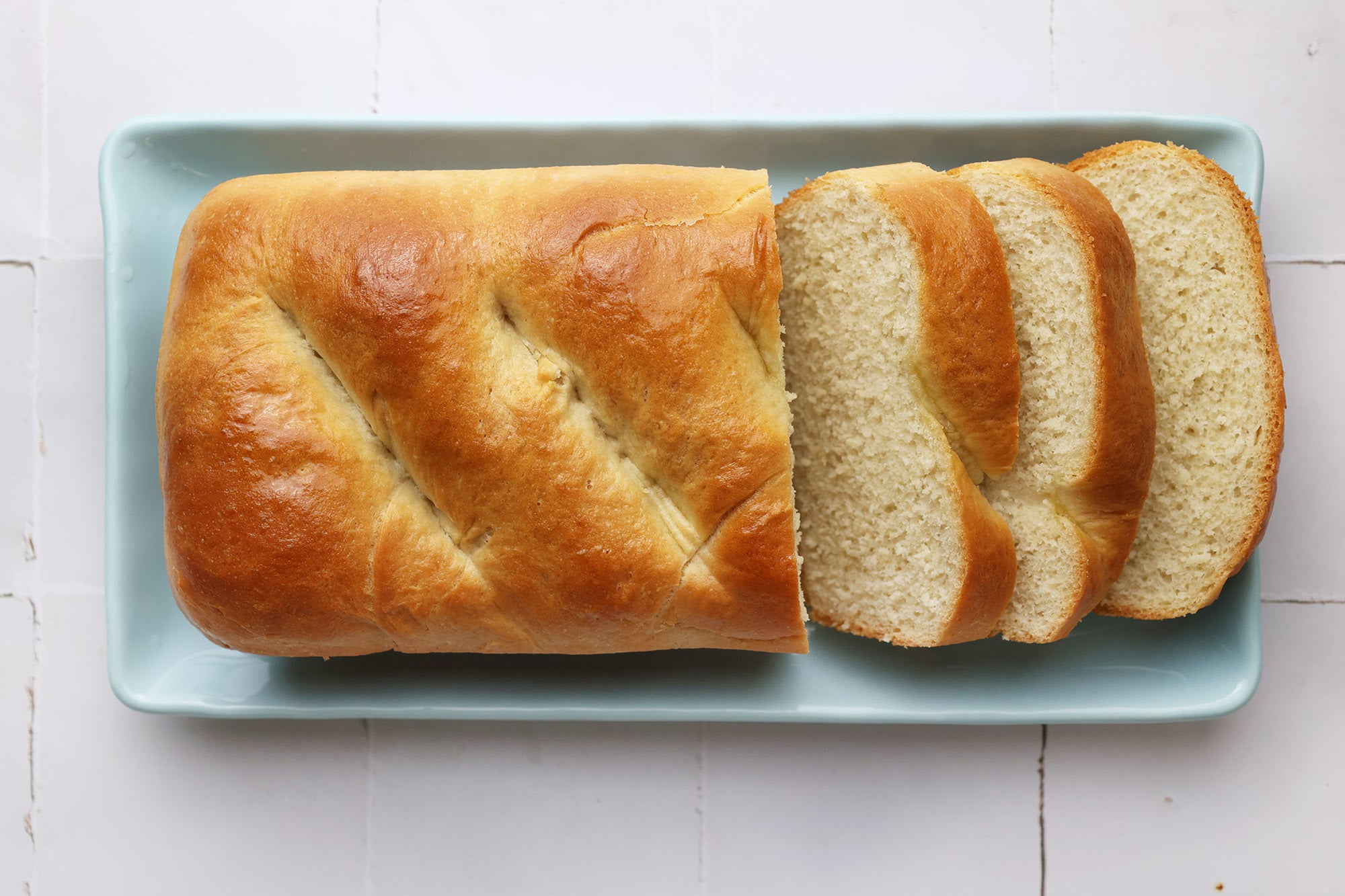 Giada’s Classic Italian Bread