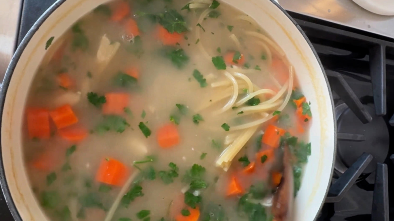 Watch Giada Makes Her Lemon Spaghetti Soup Video