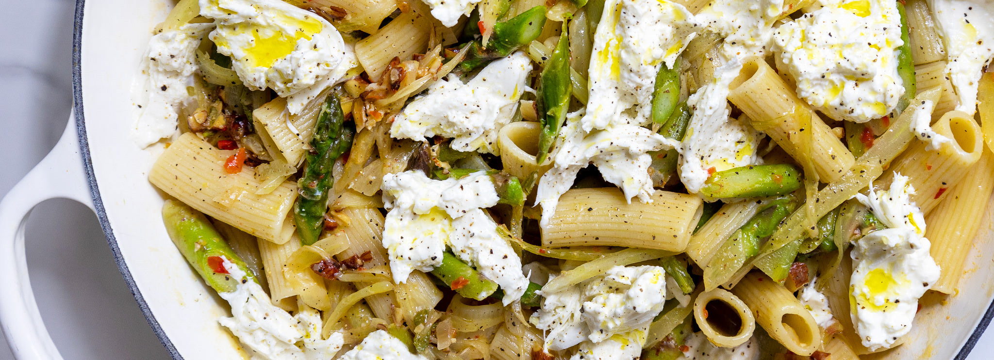 Pasta with Asparagus and Burrata