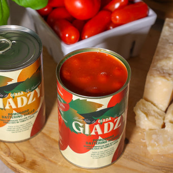 Giadzy Whole Red Datterini Tomatoes